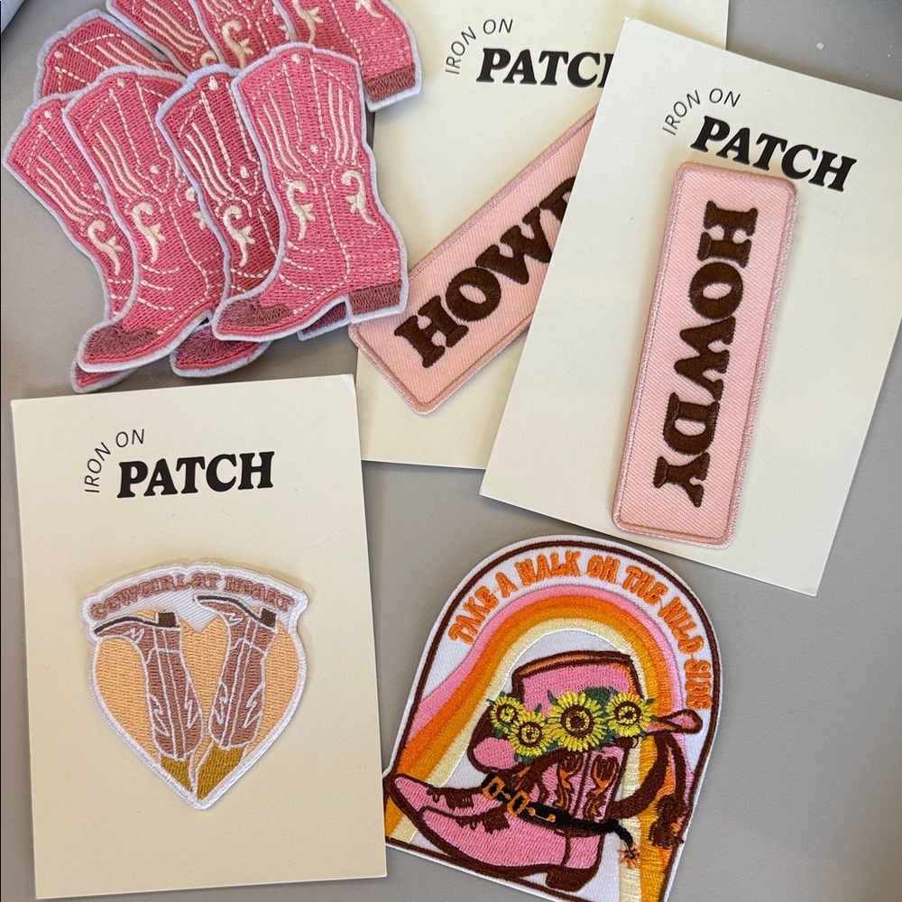 Assorted western. Iron-On Patches Set